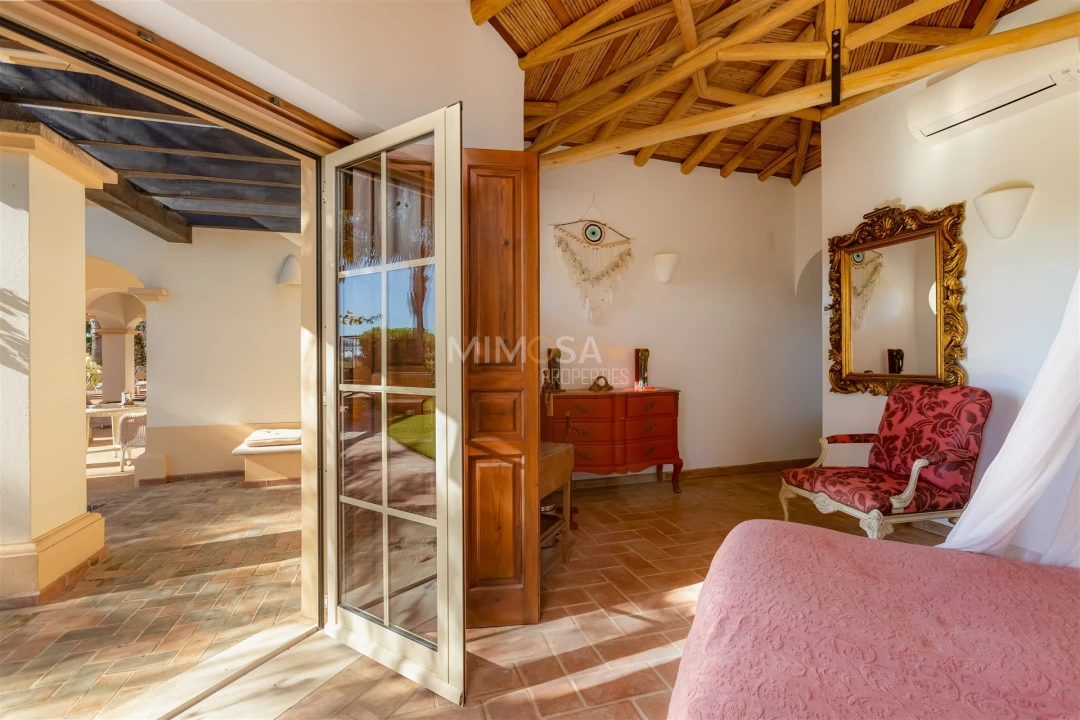 Moradia T4 para Venda em Lagos (São Sebastião e Santa Maria) Foto 12