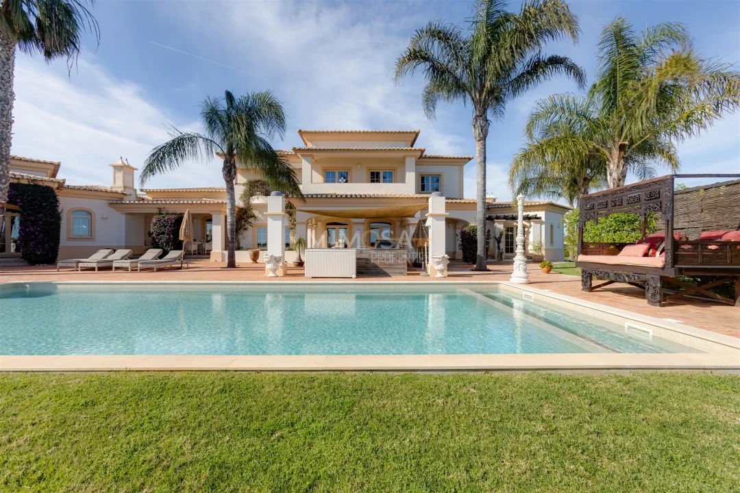 Moradia T4 para Venda em Lagos (São Sebastião e Santa Maria) Foto 40