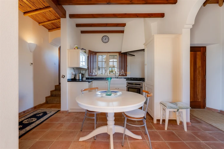 Moradia T4 para Venda em Lagos (São Sebastião e Santa Maria) Foto 6