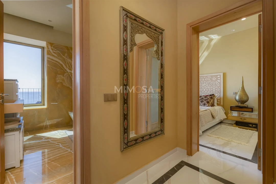 Moradia T8 para Venda em Lagos (São Sebastião e Santa Maria) Foto 32