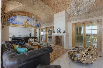 Moradia T8 para Venda em Lagos (São Sebastião e Santa Maria)