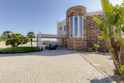 Moradia T8 para Venda em Lagos (São Sebastião e Santa Maria)