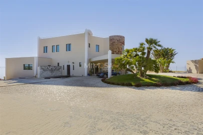 Moradia T8 para Venda em Lagos (São Sebastião e Santa Maria)