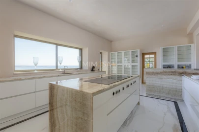 Moradia T8 para Venda em Lagos (São Sebastião e Santa Maria)