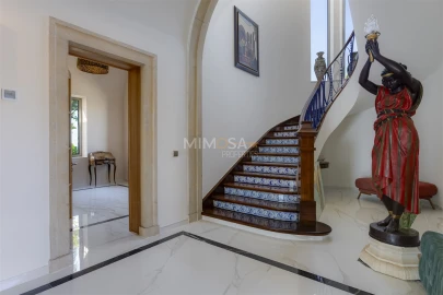 Moradia T8 para Venda em Lagos (São Sebastião e Santa Maria)