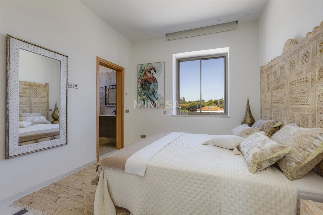 Moradia T8 para Venda em Lagos (São Sebastião e Santa Maria) Foto 53