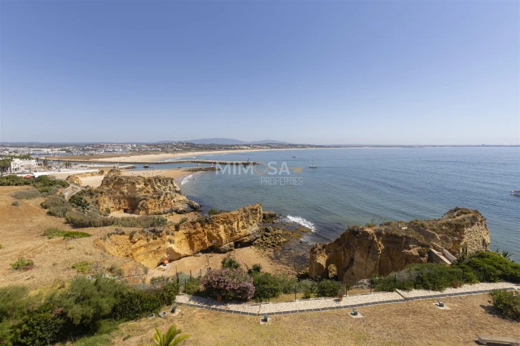 Moradia T8 para Venda em Lagos (São Sebastião e Santa Maria) Foto 66