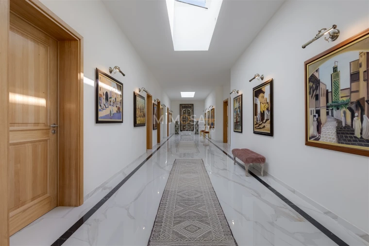 Moradia T8 para Venda em Lagos (São Sebastião e Santa Maria) Foto 29