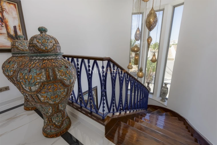 Moradia T8 para Venda em Lagos (São Sebastião e Santa Maria) Foto 28