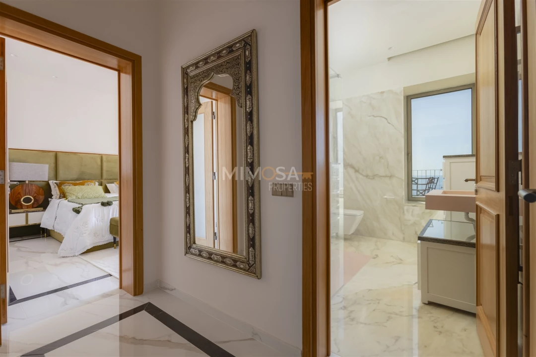 Moradia T8 para Venda em Lagos (São Sebastião e Santa Maria) Foto 37