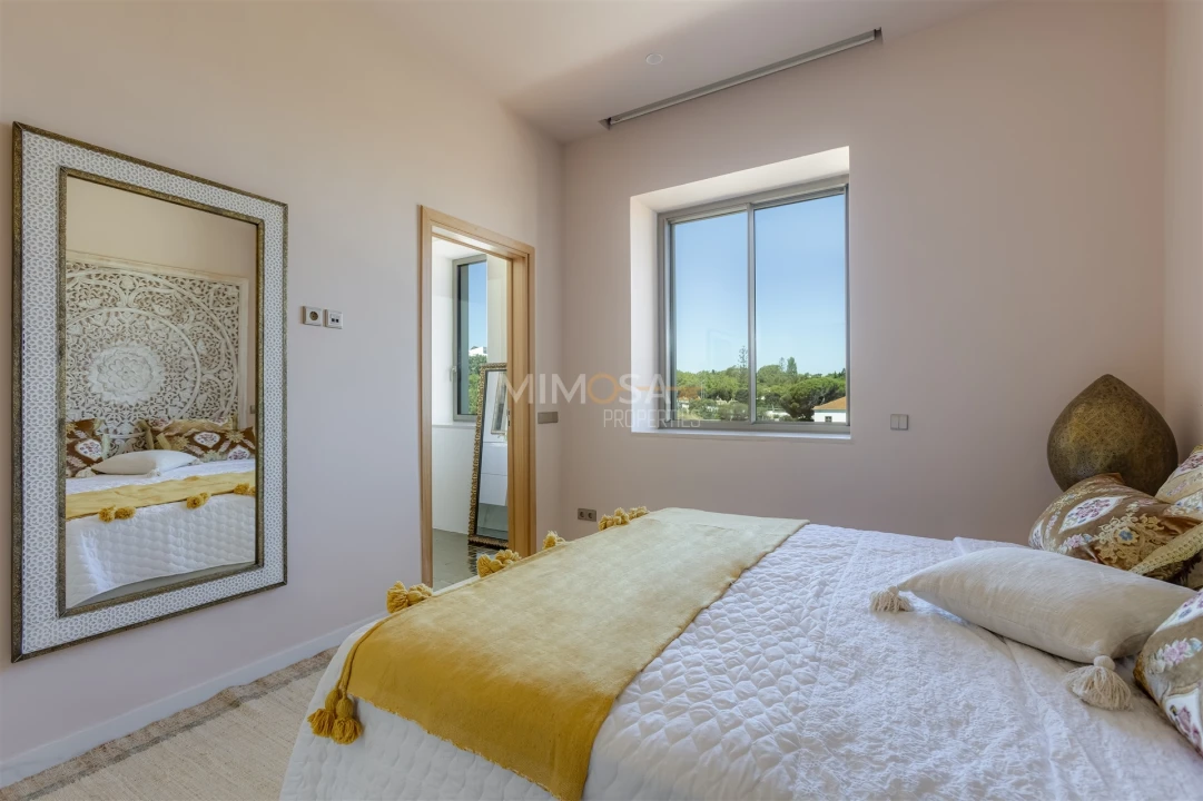 Moradia T8 para Venda em Lagos (São Sebastião e Santa Maria) Foto 50