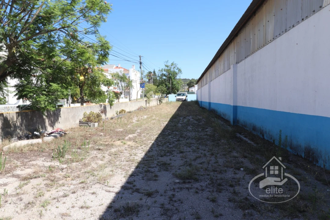 Armazém para Venda em Azeitão (São Lourenço e São Simão) Foto 3