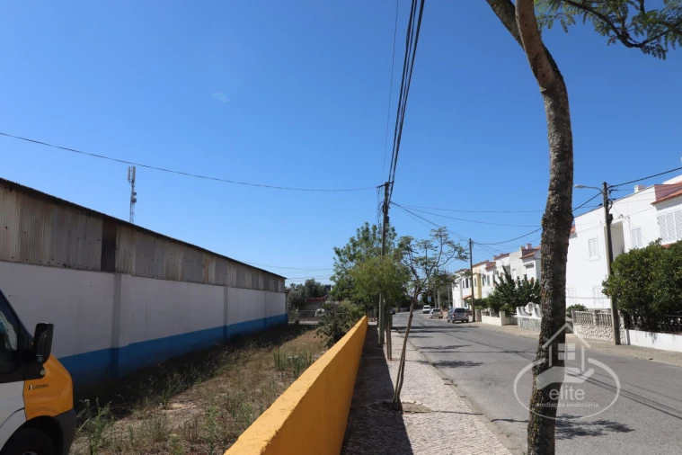 Armazém para Venda em Azeitão (São Lourenço e São Simão) Foto 4