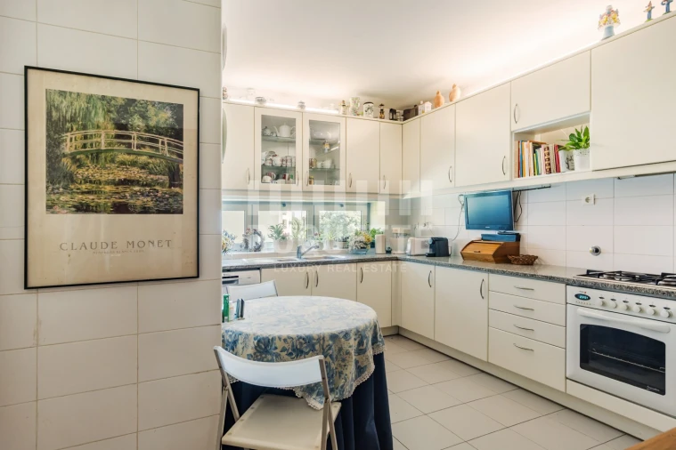 Apartamento T4 para Venda em Matosinhos e Leça da Palmeira Foto 7