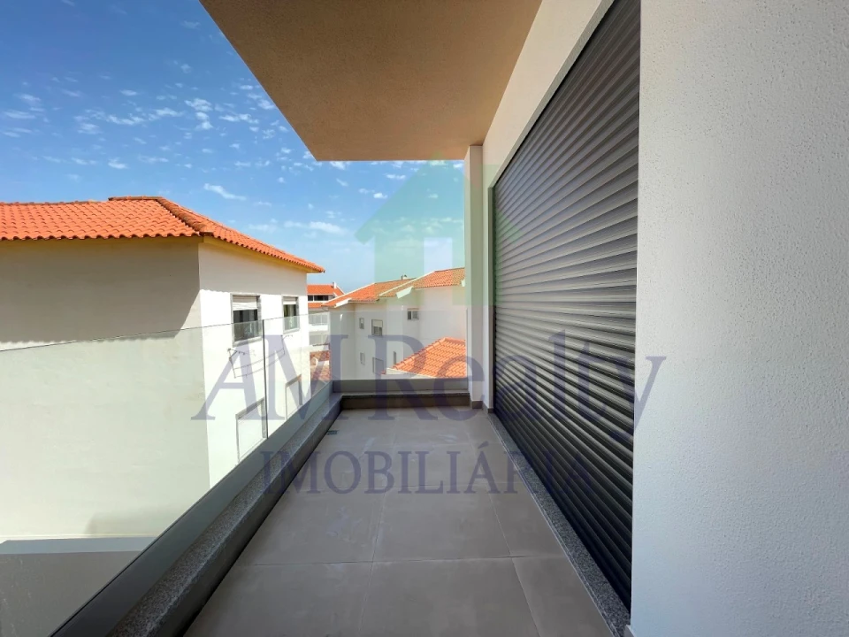 Apartamento T3 para Venda em Lourinhã e Atalaia Foto 12