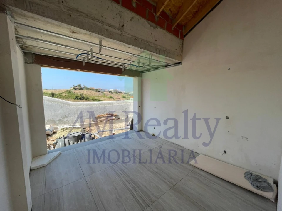 Moradia para Venda em Alvorninha Foto 11