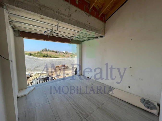 Moradia para Venda em Alvorninha Foto 11