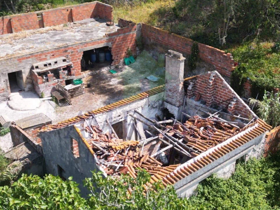 Moradia para Venda em Santa Maria, São Pedro e Sobral da Lagoa Foto 6