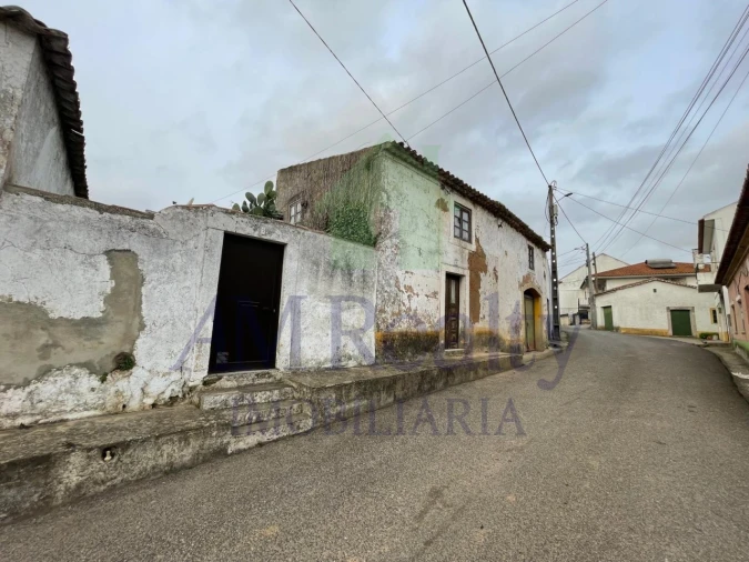 Moradia para Venda em Vermelha