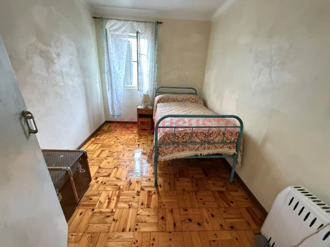 Moradia T4 para Venda em Adão Foto 10