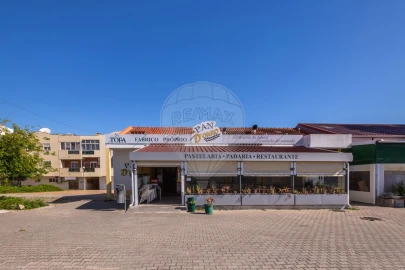 Loja para Venda em Azeitão (São Lourenço e São Simão)