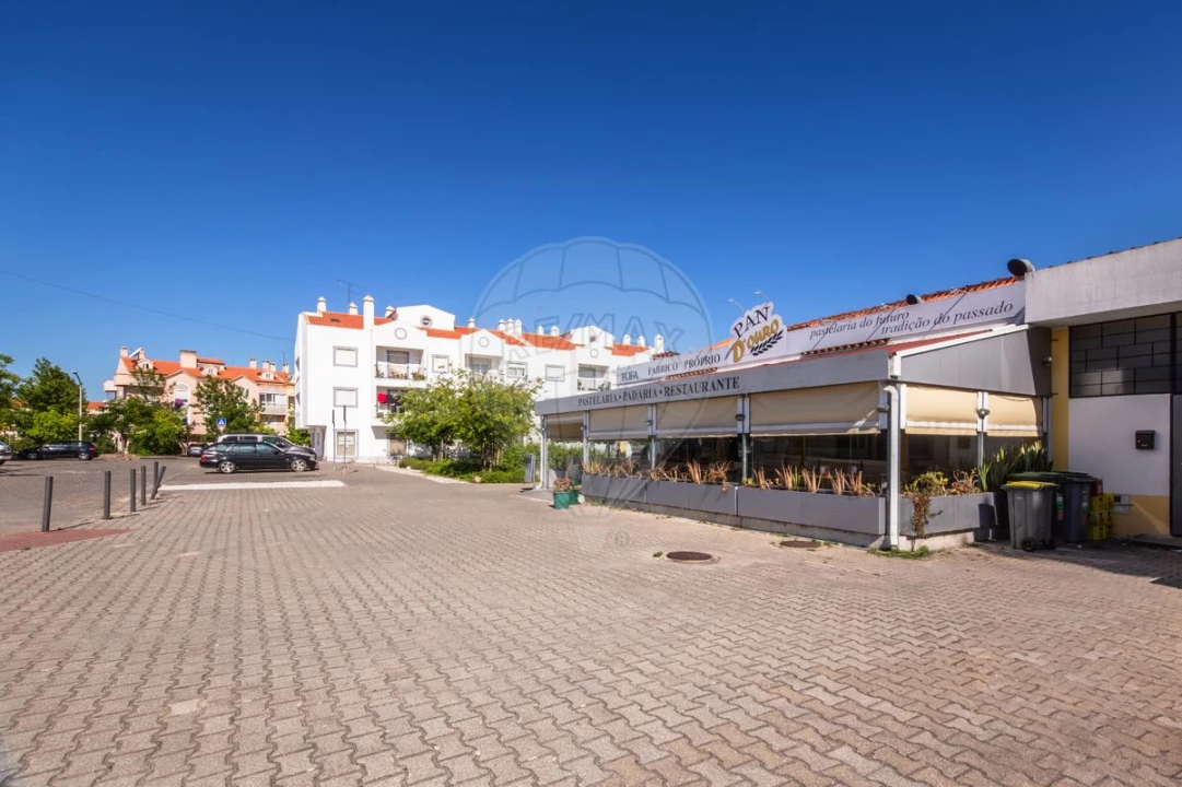 Negócio para Venda em Azeitão (São Lourenço e São Simão) Foto 16