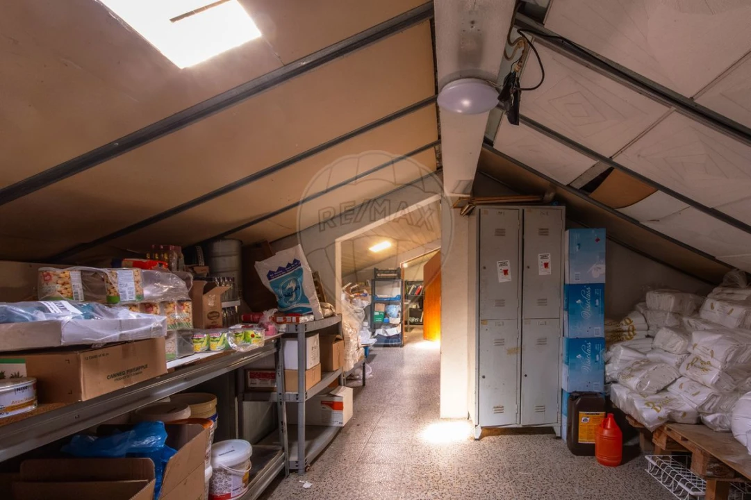 Negócio para Venda em Azeitão (São Lourenço e São Simão) Foto 26