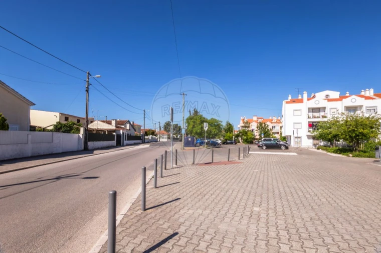 Negócio para Venda em Azeitão (São Lourenço e São Simão) Foto 8