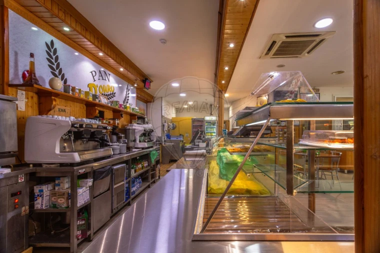 Negócio para Venda em Azeitão (São Lourenço e São Simão) Foto 11