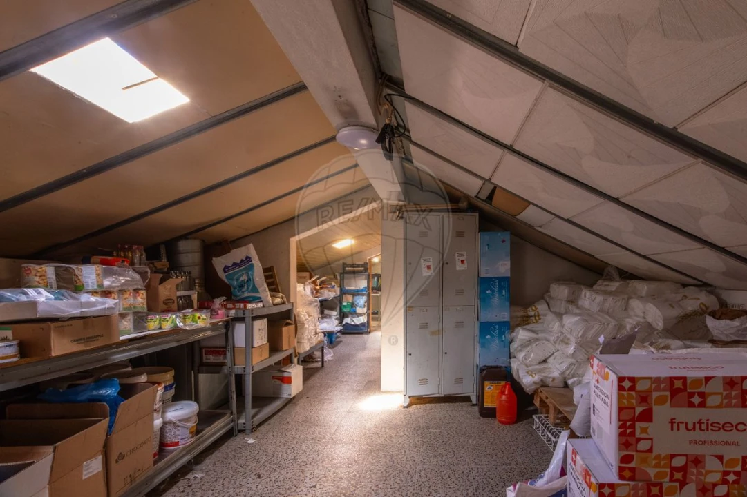 Negócio para Venda em Azeitão (São Lourenço e São Simão) Foto 27