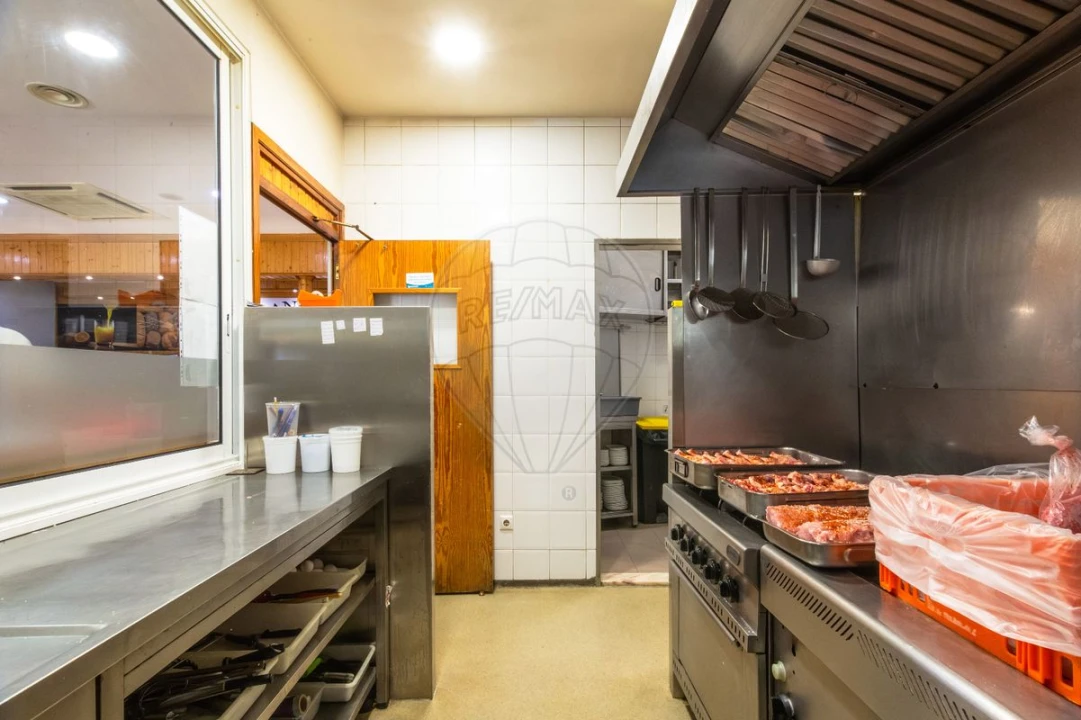 Negócio para Venda em Azeitão (São Lourenço e São Simão) Foto 25