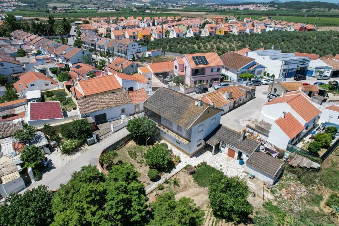 Quinta T3 para Venda em Alenquer (Santo Estêvão e Triana) Foto 40