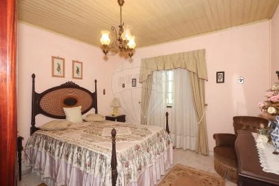 Quinta T3 para Venda em Alenquer (Santo Estêvão e Triana)