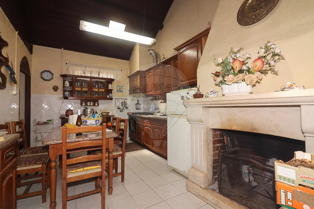 Quinta T3 para Venda em Alenquer (Santo Estêvão e Triana) Foto 24