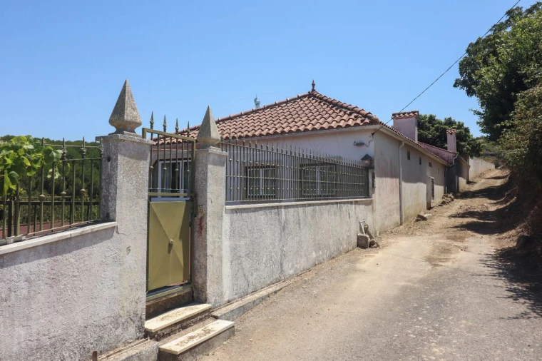 Quinta T3 para Venda em Alenquer (Santo Estêvão e Triana)