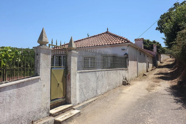 Quinta T3 para Venda em Alenquer (Santo Estêvão e Triana) Foto 3