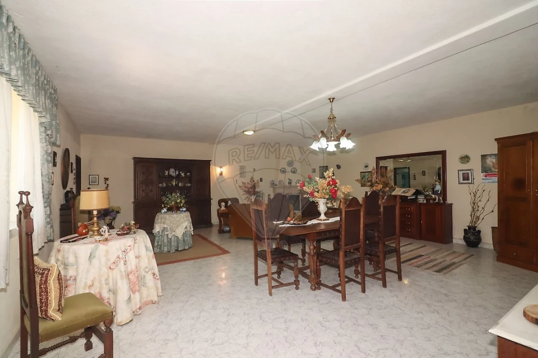 Quinta T3 para Venda em Alenquer (Santo Estêvão e Triana) Foto 14