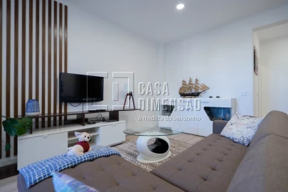 Apartamento T1 para Venda em Oeiras e São Julião da Barra, Paço de Arcos e Caxias
