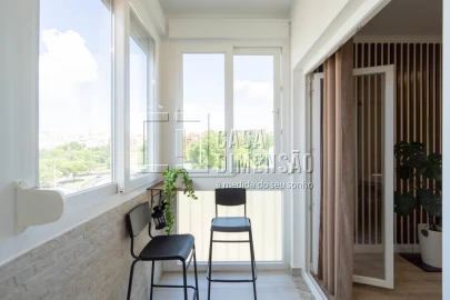 Apartamento T1 para Venda em Oeiras e São Julião da Barra, Paço de Arcos e Caxias
