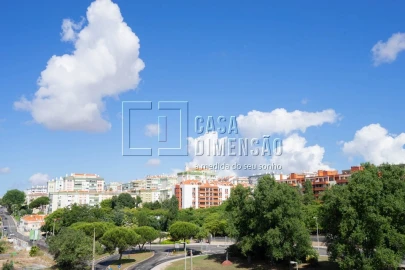 Apartamento T1 para Venda em Oeiras e São Julião da Barra, Paço de Arcos e Caxias
