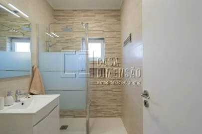 Apartamento T1 para Venda em Oeiras e São Julião da Barra, Paço de Arcos e Caxias