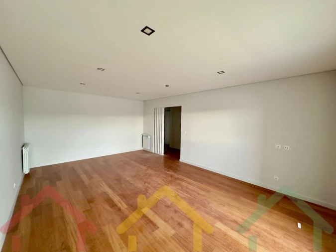 Apartamento T3 para Venda em Gondomar (São Cosme), Valbom e Jovim Foto 7