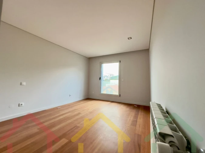 Apartamento T3 para Venda em Gondomar (São Cosme), Valbom e Jovim Foto 17