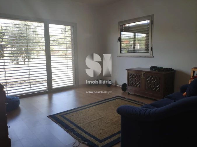 Moradia T4 para Venda em Poiares (Santo Andre) Foto 13