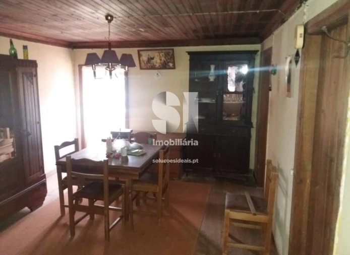 Moradia T3 para Venda em Lousã e Vilarinho Foto 2