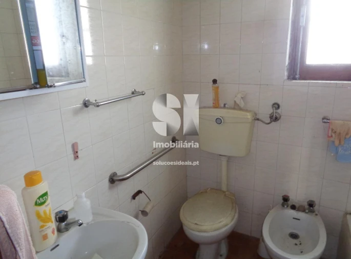 Moradia T3 para Venda em Lousã e Vilarinho Foto 8