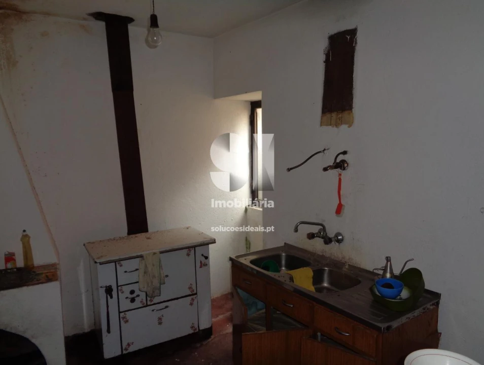 Moradia T3 para Venda em Lousã e Vilarinho Foto 11