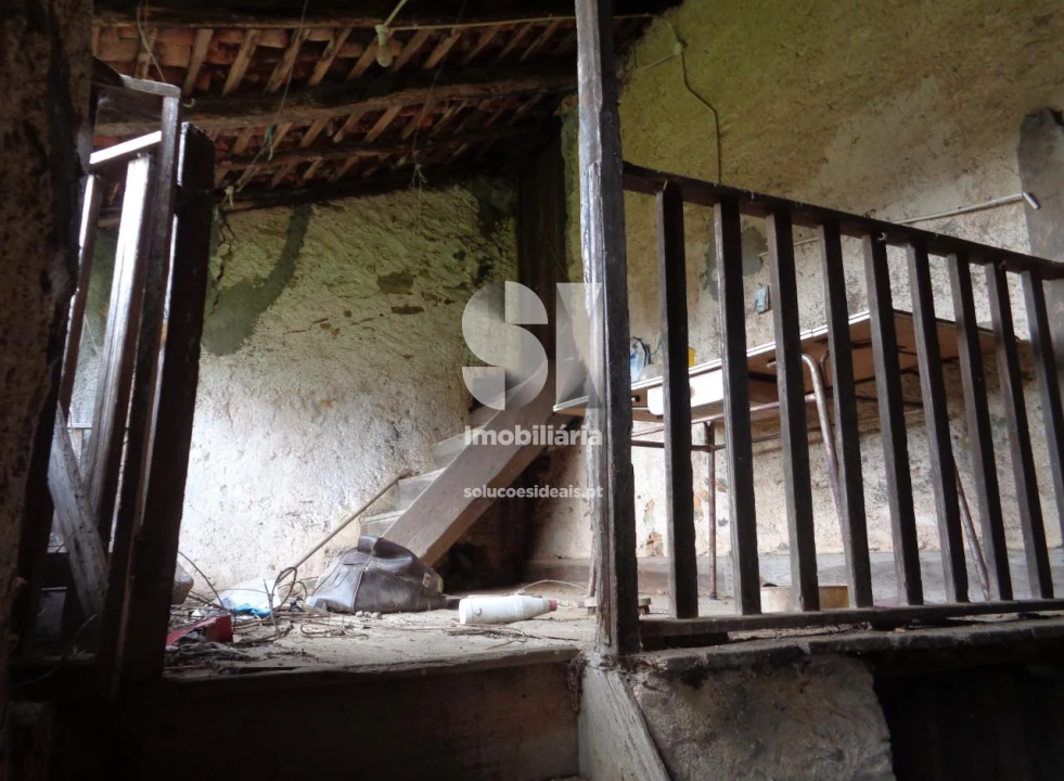 Moradia T3 para Venda em Lousã e Vilarinho Foto 9