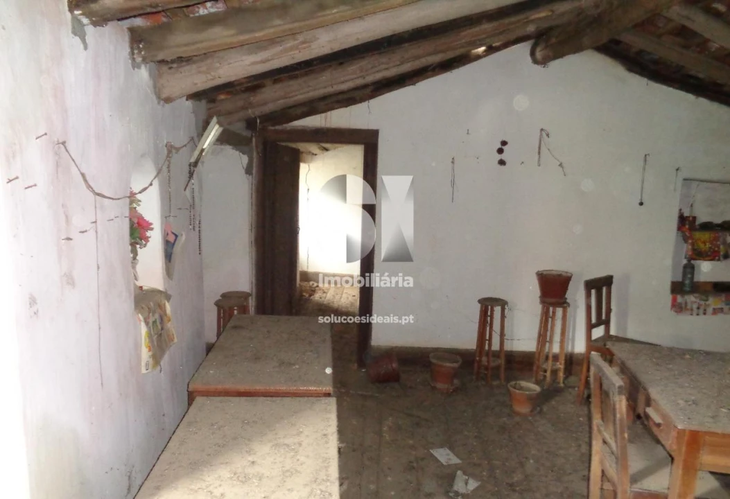Moradia T3 para Venda em Lousã e Vilarinho Foto 22