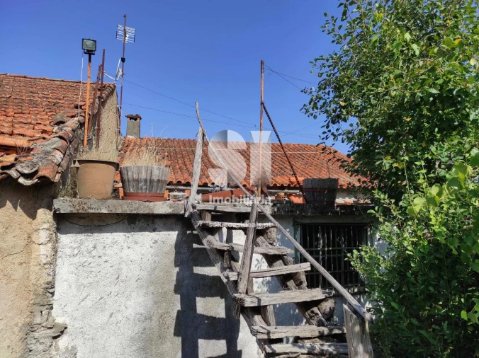 Moradia T3 para Venda em Gois Foto 4